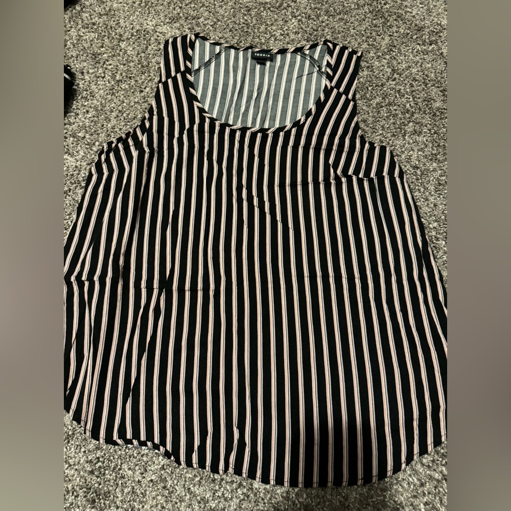 Torrid size 1 striped tank